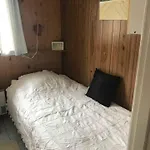 Cozy Summer House In Vakantiehuis *