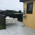 Cozy Summer House In