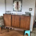 Cozy Summer House In Vakantiehuis