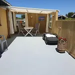 Cozy Summer House In
